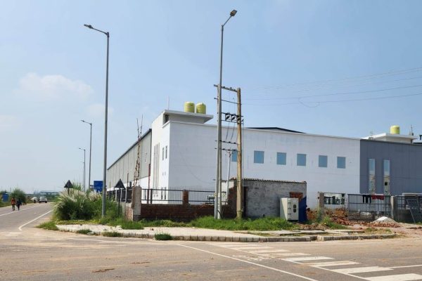 1731049533-Industrial_Shed_For_Lease_in_Reliance_MET_City